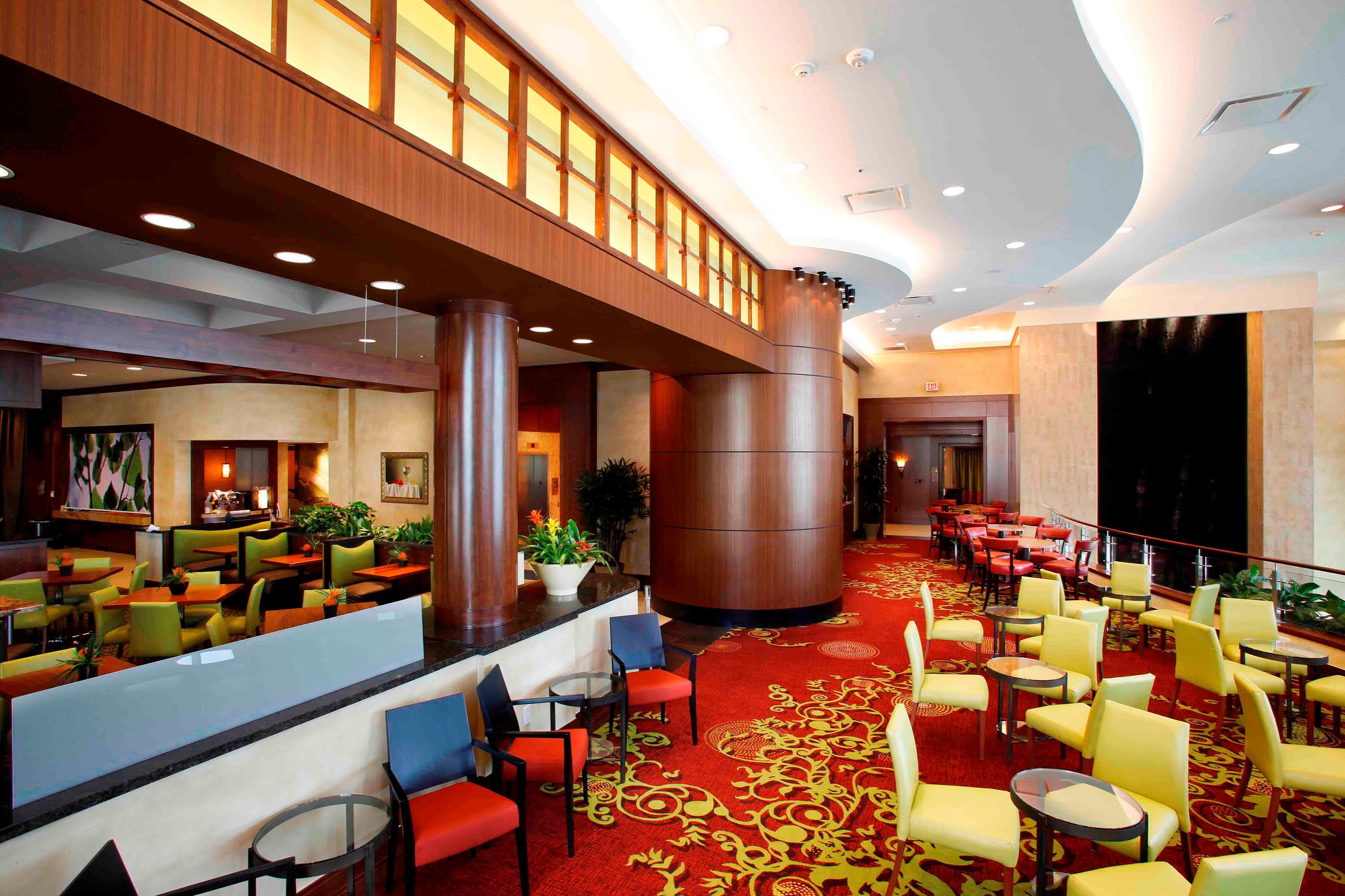 Embassy Suites of Houston Roomi Group